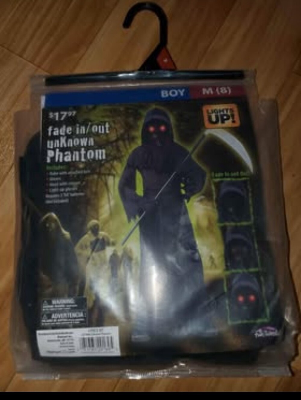 New Unknown Phantom Kids Costume Black Red LED Eyes Fade In Out Halloween Sz M 8